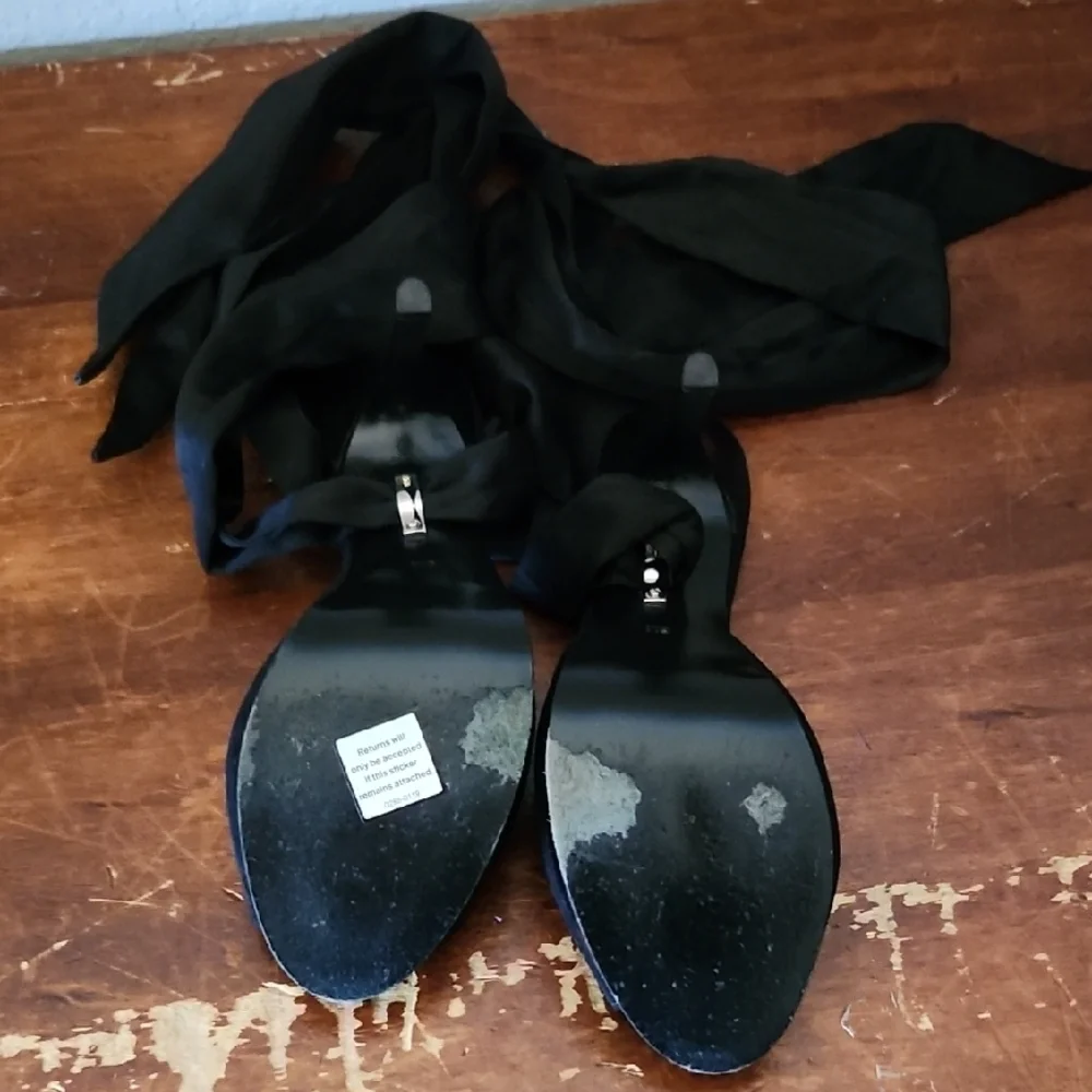 DVF Eva Ballerina Open Toe Ribbon Black Size 8M